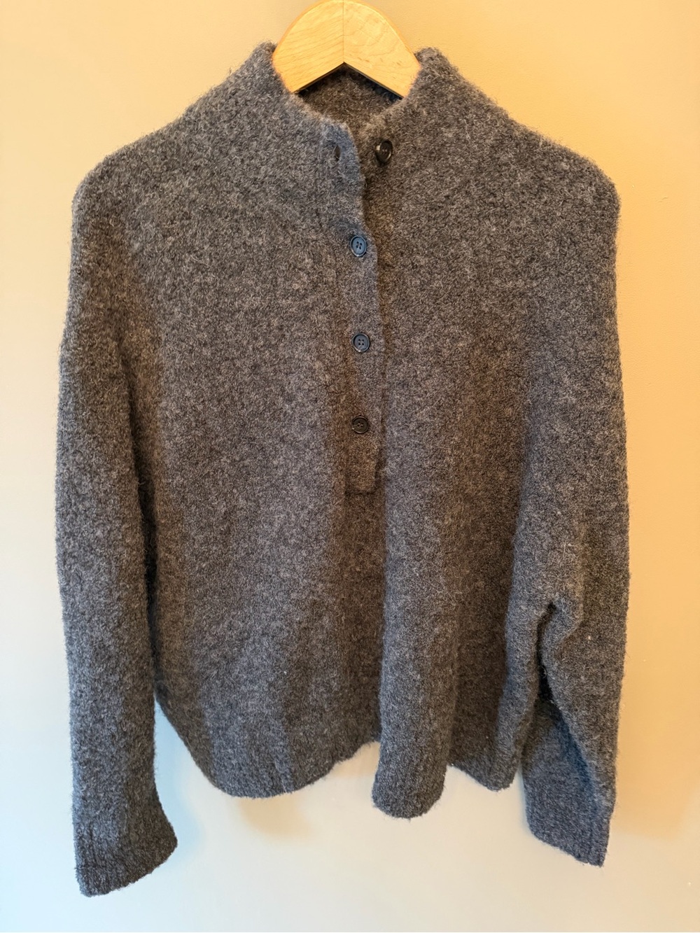 EUC Jenni Kayne Alpaca Charcoal Gray Button-Placket Turtleneck Sweater